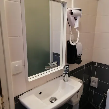 Saint Daniel Hotel *